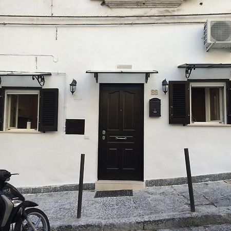 Casa Vacanze Sannazzaro Flat 나폴리 외부 사진